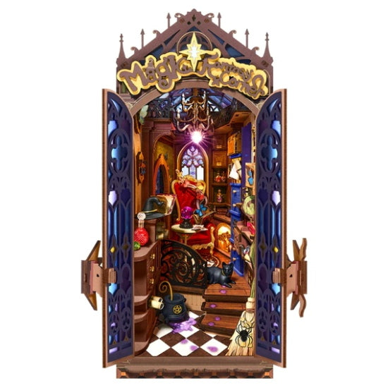 Diorama appui-livres grenier du magicien