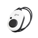Angeschrägte Frontansicht des go-e Chargers Gemini 11kW (CH-04-11-51) inklusiv Ansicht des Kabels.